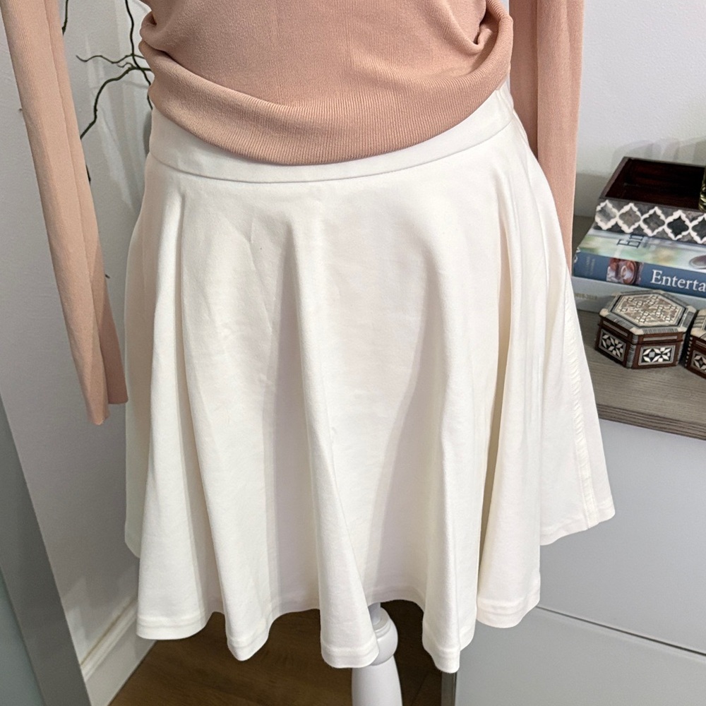 Alice + Olivia Cream Skater Skirt